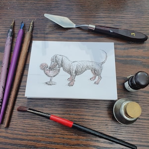 Dackel Feier Getränk, Kunst leere Grußkarte. Wurst Hund, Doxie, Dashchund Welpen, Geburtstag. Tinte Illustration, Candy Medusa UK