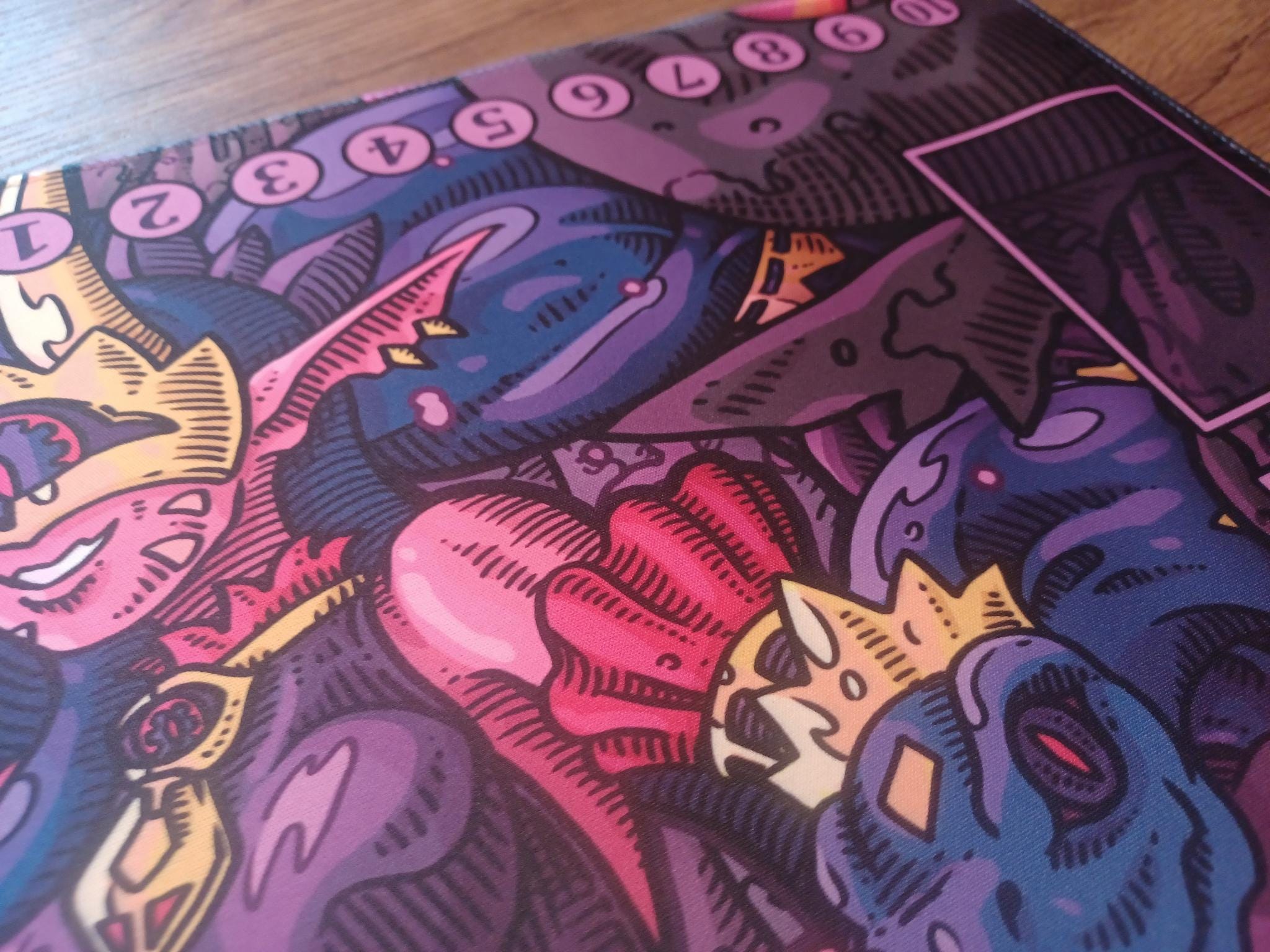 メデューサモン プレイマット - 14x24 デジモンカードゲーム DCG