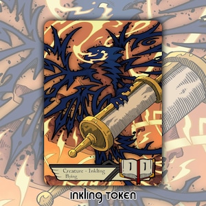 Puede incluir: Una carta de fantasía con una criatura azul oscuro y apéndices puntiagudos sobre un fondo naranja y amarillo. Un objeto en forma de jeringa está en el centro. La tarjeta tiene el texto "Creature - Inkling Flying" y "Inkling Token".