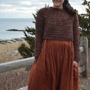 Rays Crop Hand Knit Sweater