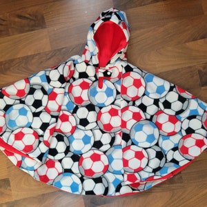 2T-5T Car Seat Poncho Soccer Ball ~ FREE SHIPPING