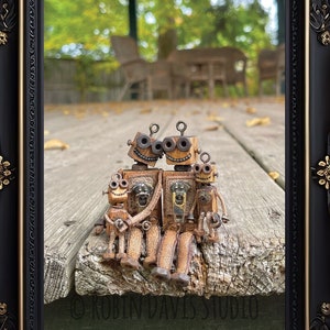 Família de quatro, Família Steampunk, Família Robô, Decoração Retro, Pais de Dois, Família Mais Fofa de Todos os Tempos, Amor Nerd, Sentimentos Nostálgicos, Viagem no Tempo