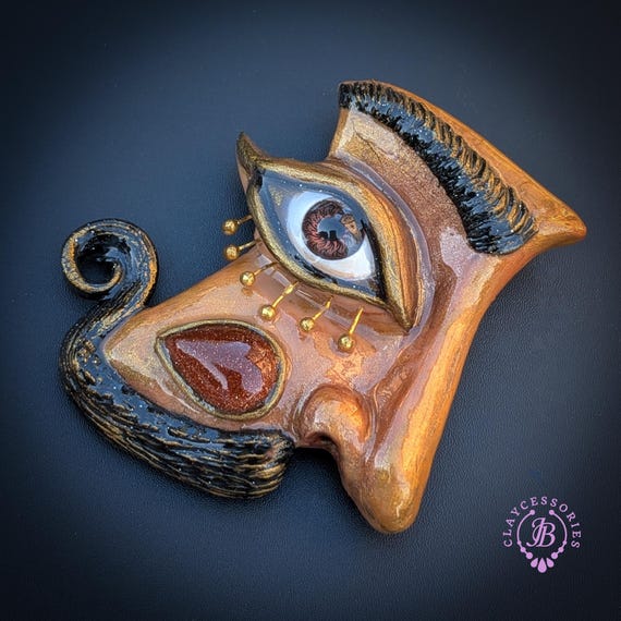 Salvador Dalí statement brooch