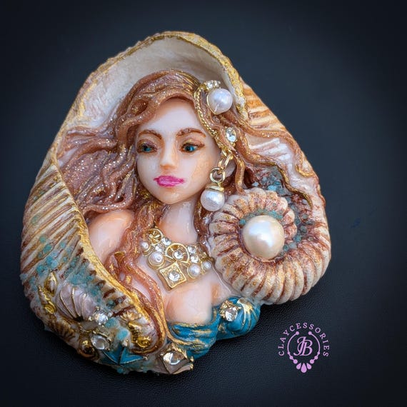 Mermaid Shell Brooch Pin