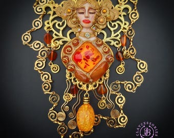 Frau in Gold Klimt inspiriert Halskette
