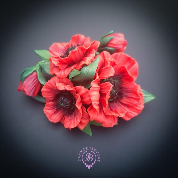 Poppies flowers statement brooch