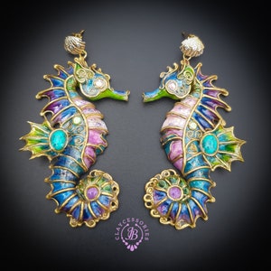 Seahorse earrings in Art Nouveau style