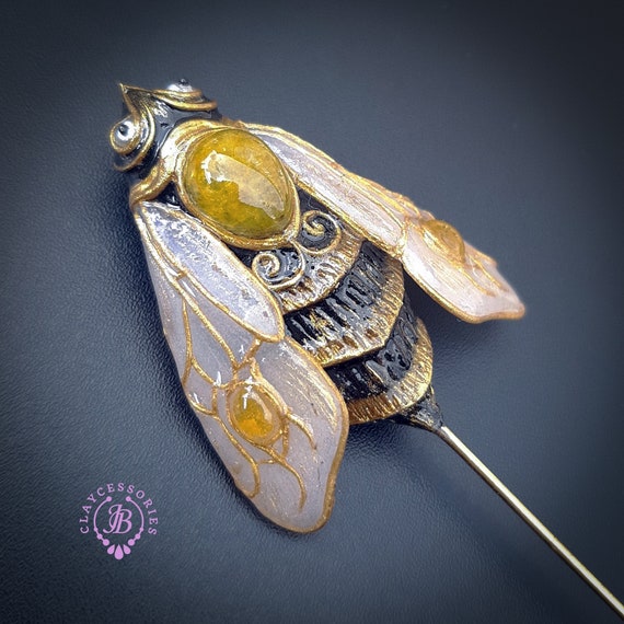 Bee pin in Art Nouveau style