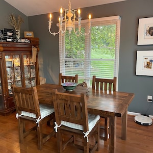 Juego de mesa de comedor hecho a mano - Juego de mesa de comedor de aliso - Mesa de comedor y sillas personalizadas - Mesa y sillas de madera noble - Mesa de comedor de aliso