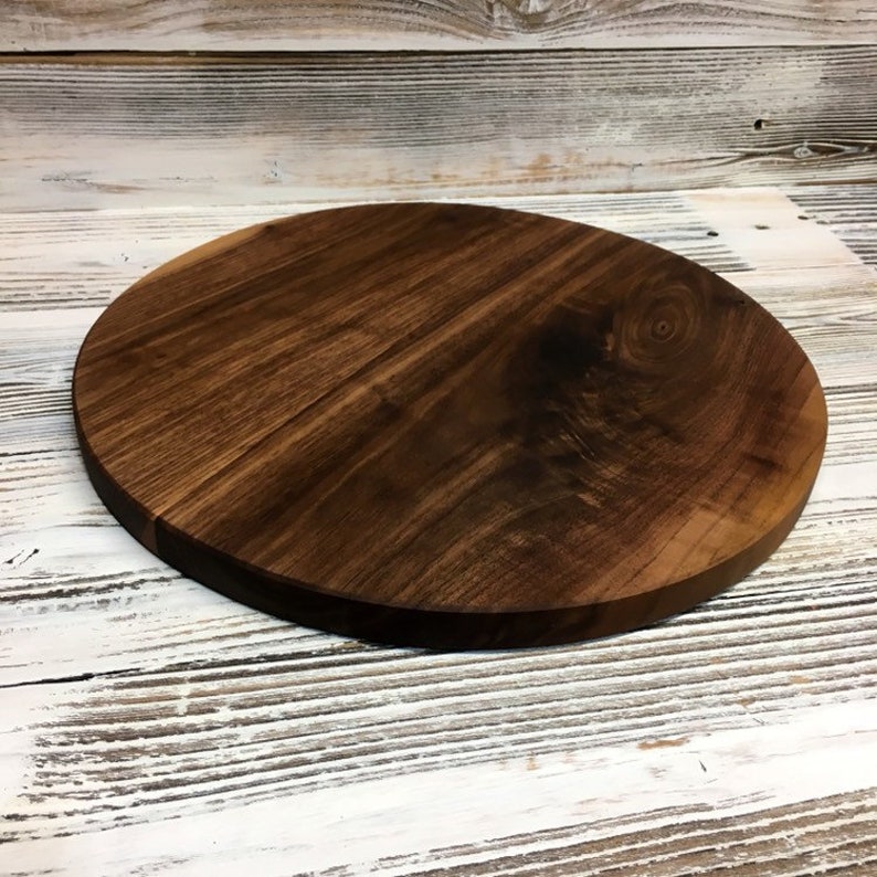 Thick 7/8 Round Walnut Cutting Board 14 diameter | Etsy