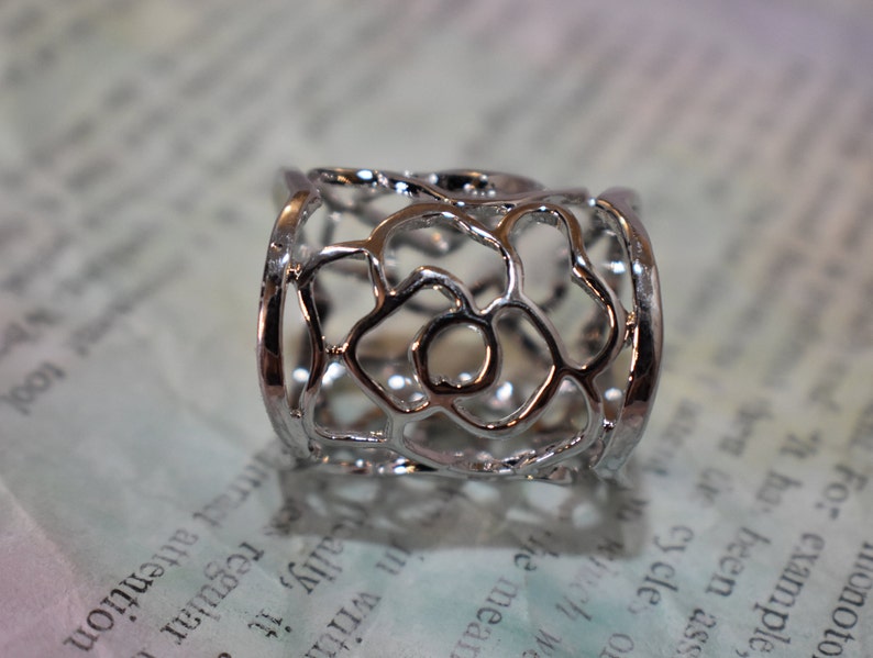 19mm Silver Rose Filigree Dread Tie Bead
