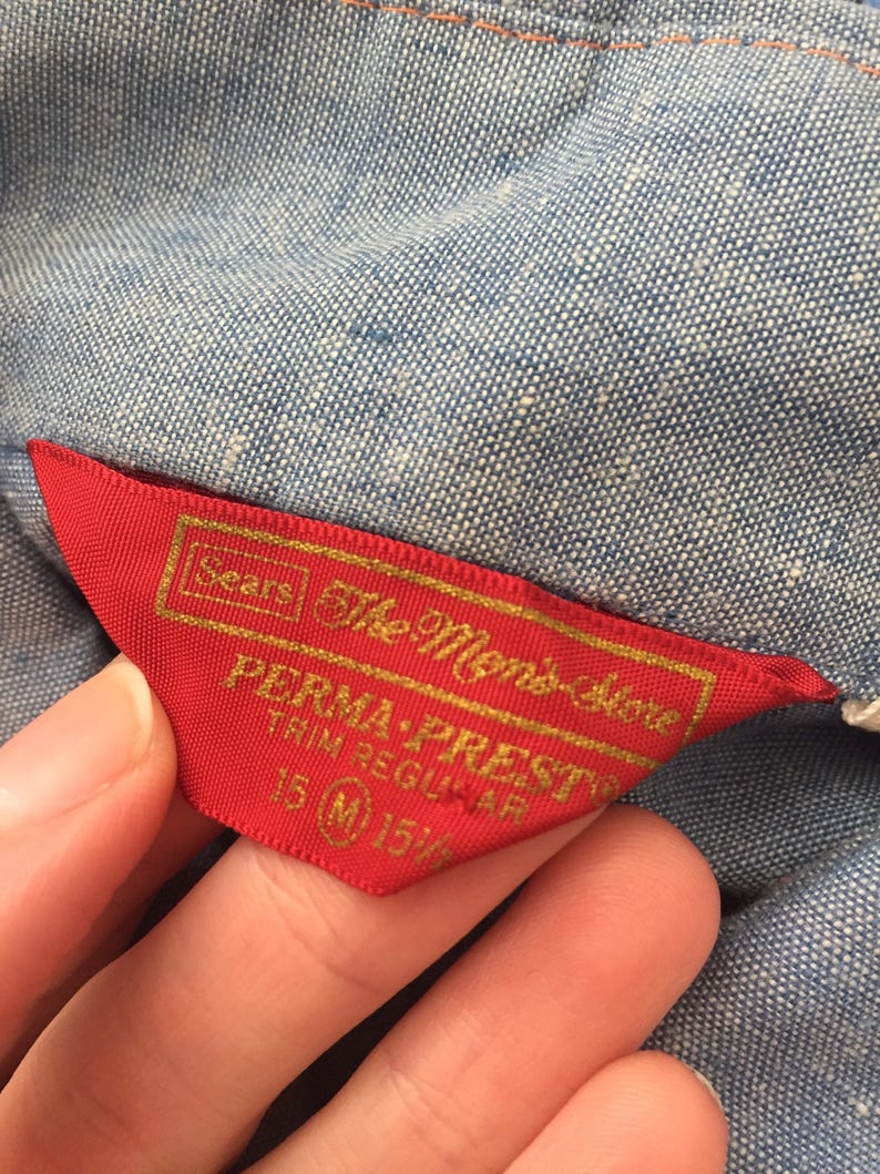 Awesome Vintage Women/'s Size Medium Americana Sears Eagle And Flag Blouse