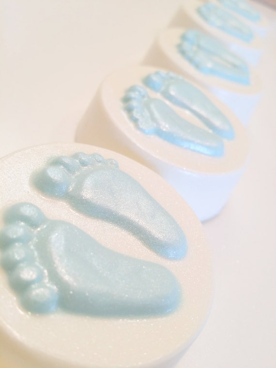 Baby feet oreos. Chocolate covered oreos. Baby shower oreos. Baby gender reveal. Baby shower treats. Baby party decor. Baby.