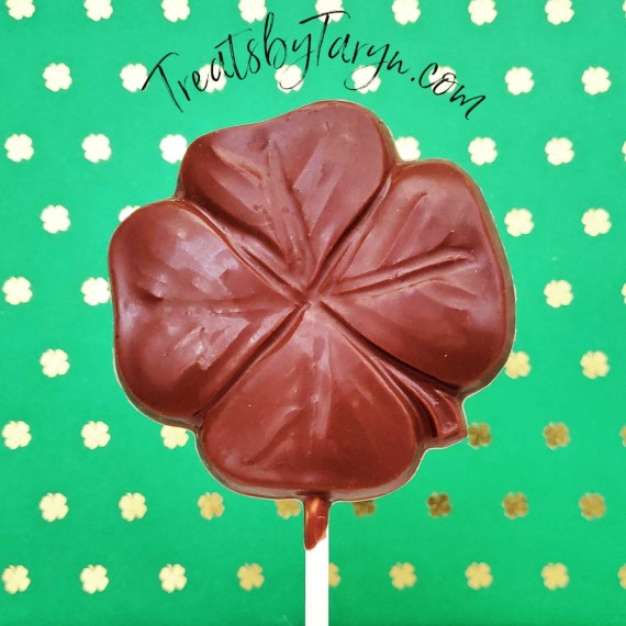 Shamrock Lollipops