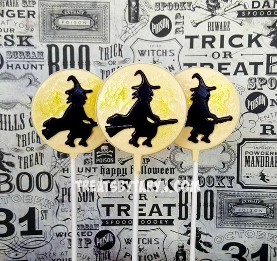 Witch on broomstick lollipops. Witch lollipops. witch treats. Halloween lollipops. halloween treats. halloween favors. Halloween party