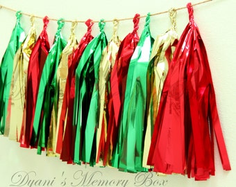 READY TO SHIP Christmas Metallic Tassel Garland / Christmas Decor /  Red Green Gold Decor / Christmas bunting photo prop