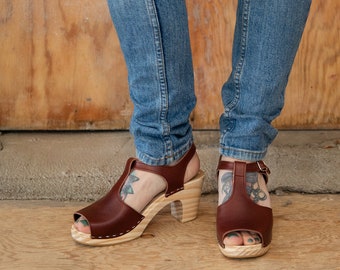 Clogs for Women / Swedish / Sandgrens Clogs / Nice Sandal / Women High Heel Shoes / Vegetable Tanned Leather Clog / Cognac / EU 35