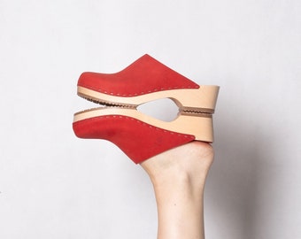 Red Clog Mules for Women / Low Heel Minimalistic Mules / Sandgrens / Nubuck Leather / Swedish / Austin Mules