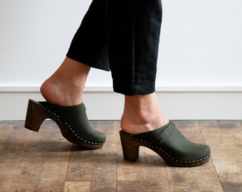 Olive Green Clog Mules for Women / High Rise Heel Classic Mules / Sandgrens / Nubuck Leather / Swedish / Maya