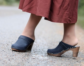 Navy Blue Clog Mules for Women / High Rise Heel Classic Mules / Sandgrens / Nubuck Leather / Swedish / Maya