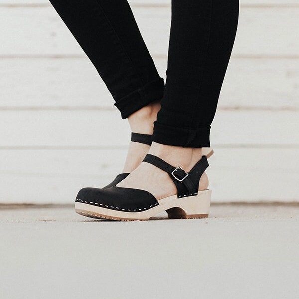Black Clog Sandals for Women / Low Heel Classic Sandals / Sandgrens / Nubuck Leather / Swedish / Saragasso