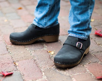 mens swedish clogs