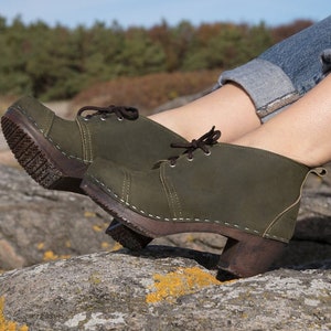 Swedish Wooden Boots for Women / Sandgrens Clogs / Chukka Cap Toe / Women High Heel / Boots Clogs / Leather Boots / Olive