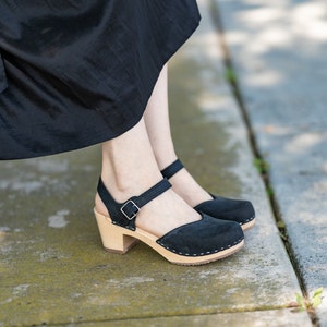 Black Clog Sandals for Women / High Heel Classic Sandals / Sandgrens / Nubuck Leather / Swedish / Victoria