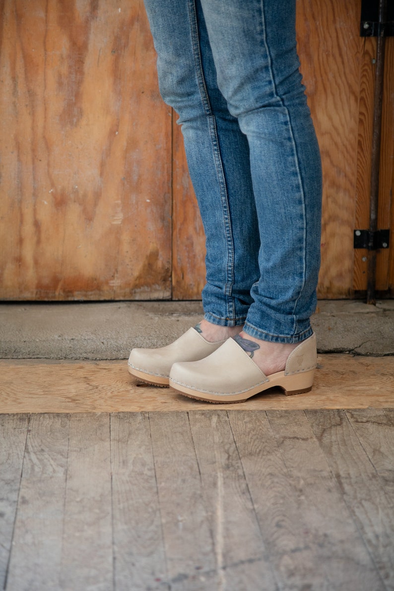 Swedish Clogs Low Heel ClogsClassic ClogsShoesClogsWomens shoes Leather Shoes Women/'s ClogsHandmadeComfortable Shoes Brett LOW
