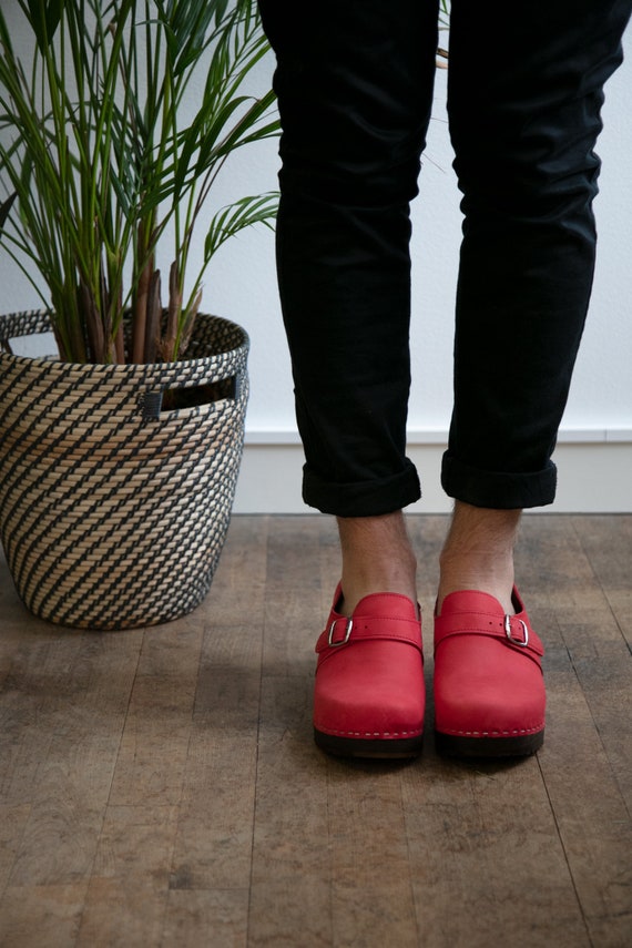 Swedish Wooden Clogs for Men / Sandgrens Clogs / Gunnar Closed 