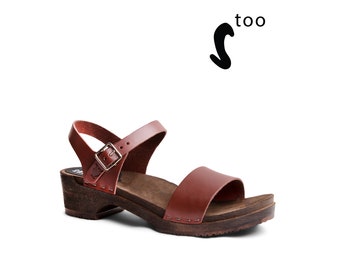 50% OFF Sandgrens Too / Swedish Wooden Clogs for Women / Sandgrens Clogs / Vienna Sandal / Women Low Heel Shoes / Leather Clogs / Cognac