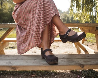 Closed Back Clogs, Women Clogs, Clog Shoes, Mule Shoes, Handmade, Sandgrens, Fudge Brown Nubuck Leather, Mary Jane