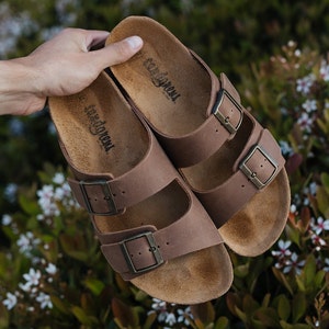 Cork Sandals in Brown leather