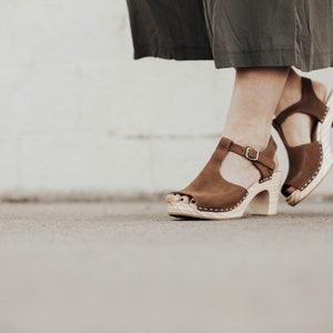 Swedish Wooden Clogs for Women / Sandgrens Clogs / Nice Sandal / Women High Rise Shoes / Leather Clogs / Sale