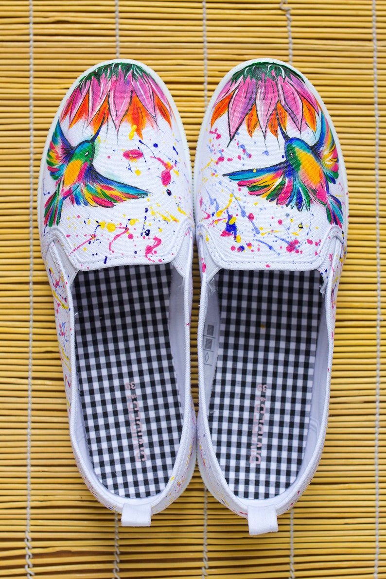 Fantastic Colibri Tie Sneakers with humming bird boho style shoes Hand painted Women Canvas Shoes