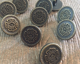 Crest like flower pattern shank buttons 15mm - Round - Vintage Antique brass plastic