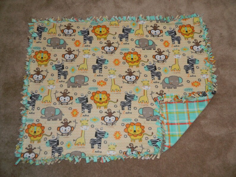 Muttnick Neal Calypso Baby Safari Animals Pattern No-Sew Anti-Pill Fleece Blanket 44 x 55 Daycare Preschool Nap Blanket