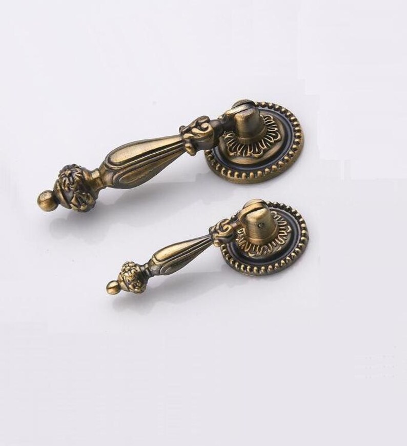 Look Vintage cómoda tiradores Manijas perillas anillo gota | Etsy