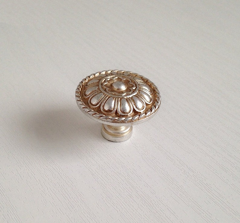 Antique Silver Knobs Dresser Knob Drawer Knobs Pulls Handles / Etsy
