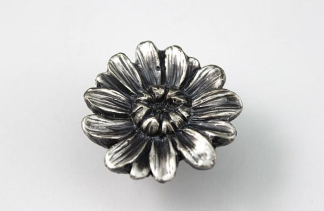 Chrysanthemumantique Silver Flower Dresser Knobs Vintage Drawer Pulls