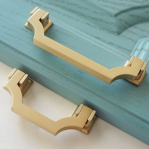 2.5'' 3.75''Kitchen Cabinet Hardware Brushed Gold Brass Dresser Pull Drawer Knob  Drop Pull Cabinet Pull LBFEEL Hardware Decorative 64 96 mm