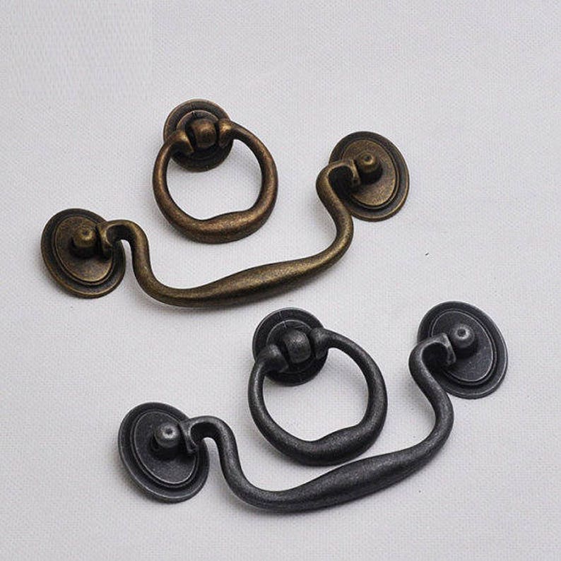 4 Vintage Style Bail Dresser Knobs Pulls Drawer Pulls Etsy