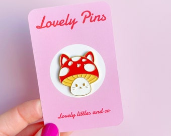 Toadstool Cat Glossy Enamel Pin