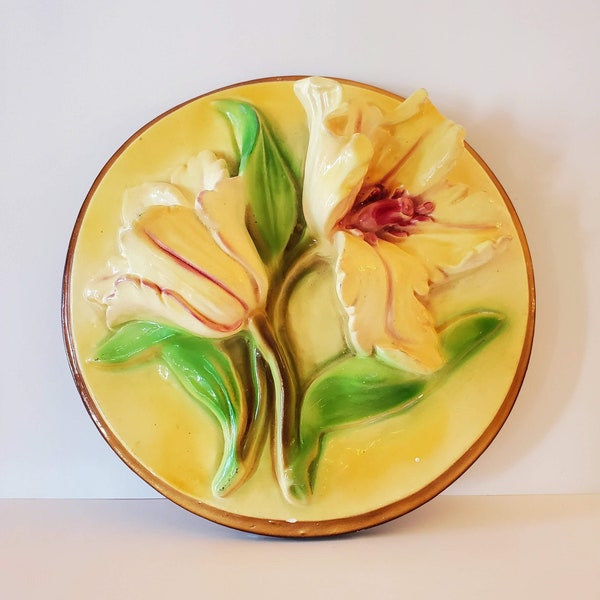 Vintage Favor Ware Chalkware Tulip Wall Plaque