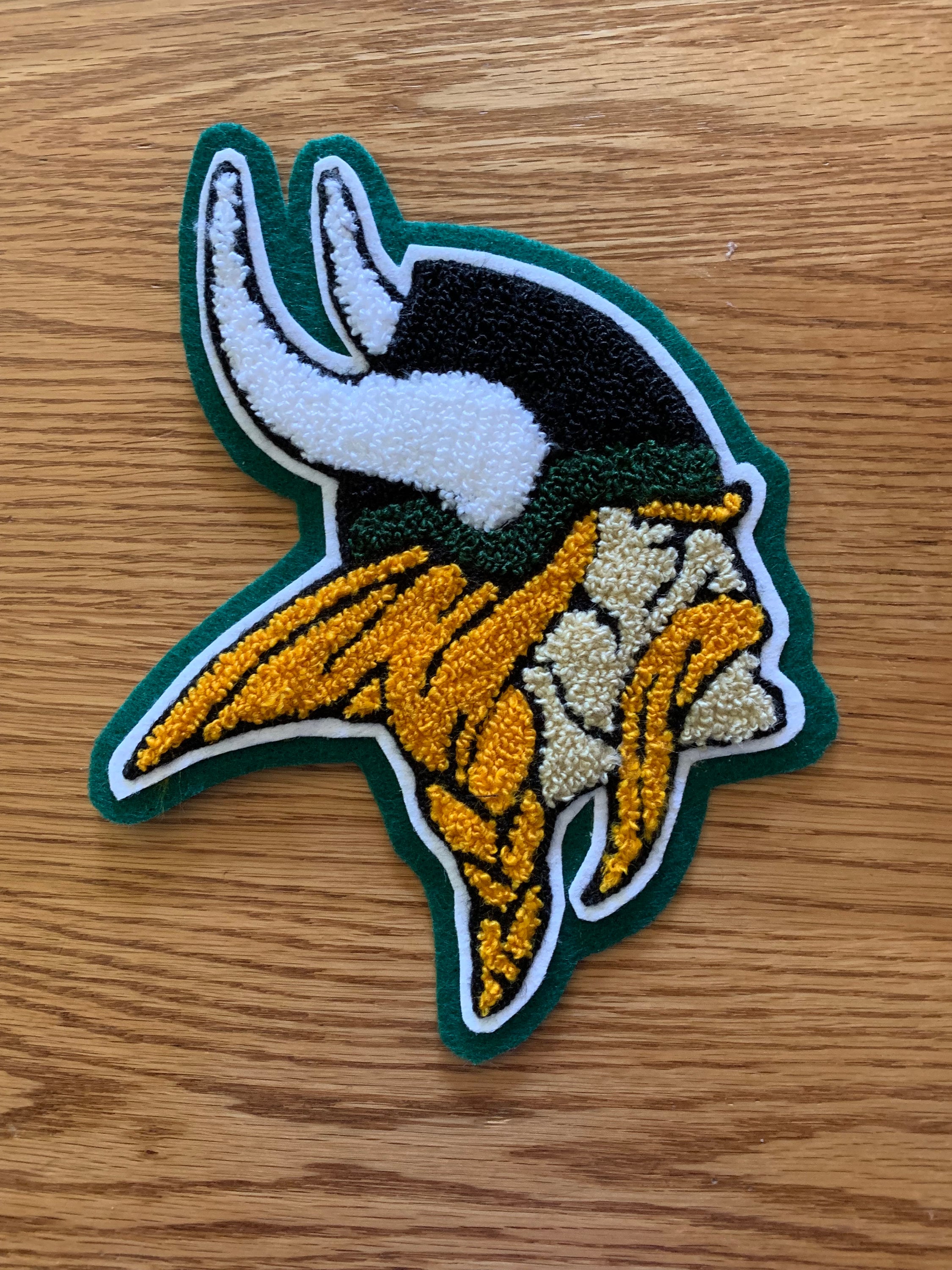 Minnesota Vikings Fan Decals - 3.75" X 5" Patch Style Stickers