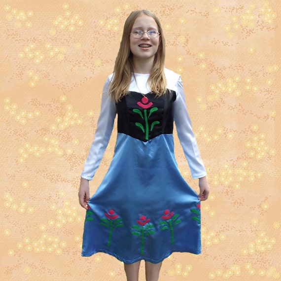anna dressing up dress