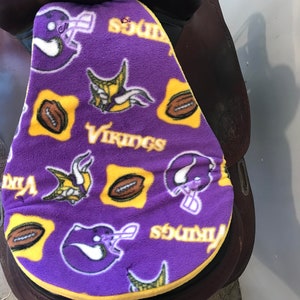 Tush Cush, Minnesota Vikings Western Saddle Cushion, NON Slip, washable
