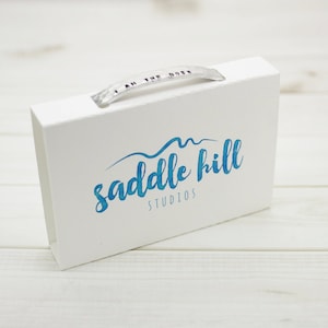 Scatola per braccialetti / Schede espositive per braccialetti personalizzati / Vuote o personalizzate / 2 x 3" (assemblate) / Set di 27