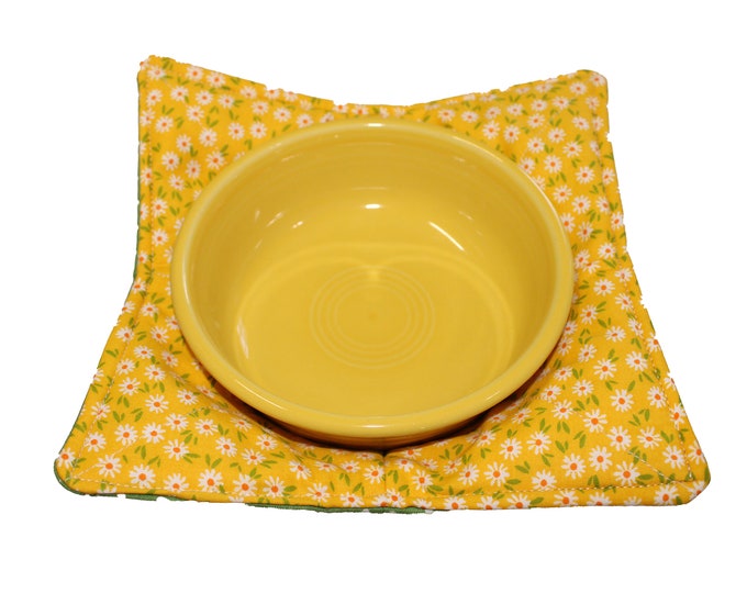 Reversible Bowl Cozy Yellow Daisy