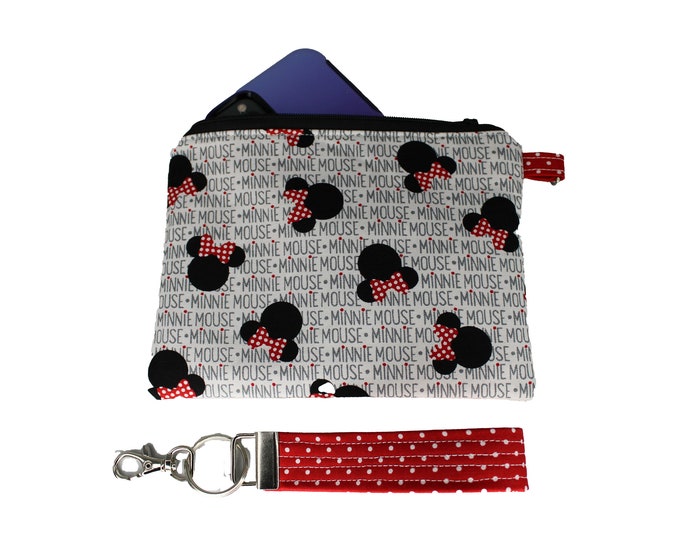 Minnie Mouse Carly Wristlet